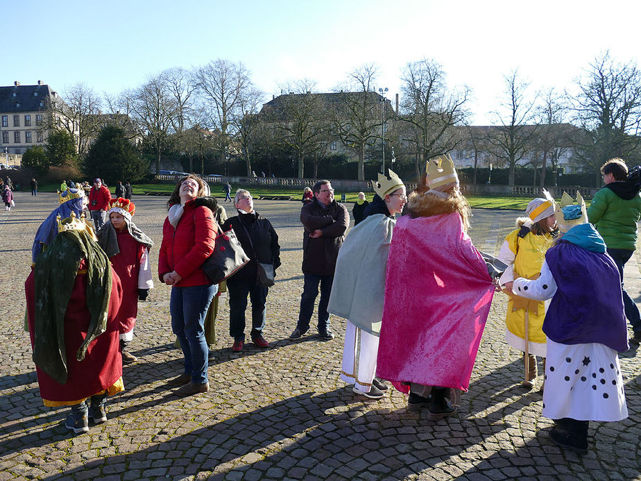 Aussendung der Sternsinger im Hohen Dom zu Fulda (Foto: Karl-Franz Thiede)